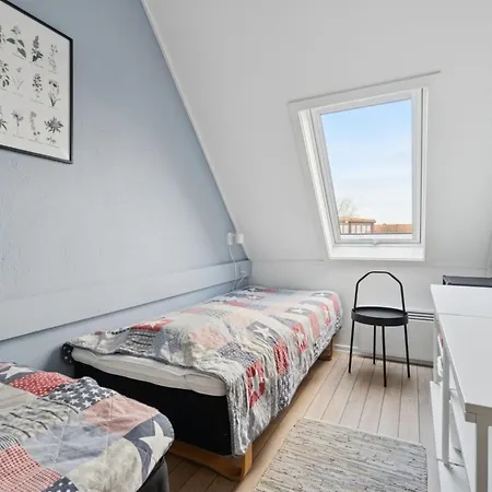 Apartment Majvi - 300m From The Sea By Interhome *