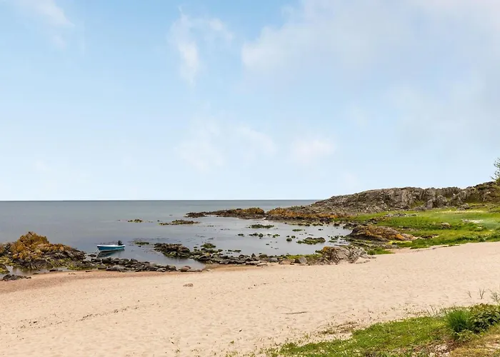 Apartment Majvi - 300m From The Sea By Interhome